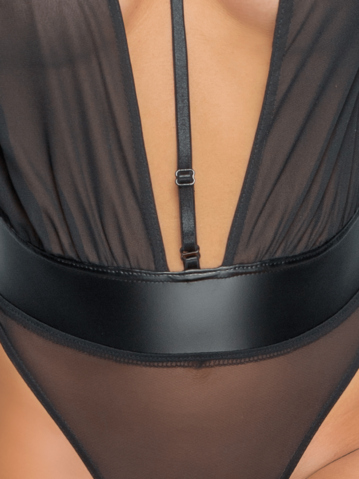 Mesh body mit verstellbarem Gurt